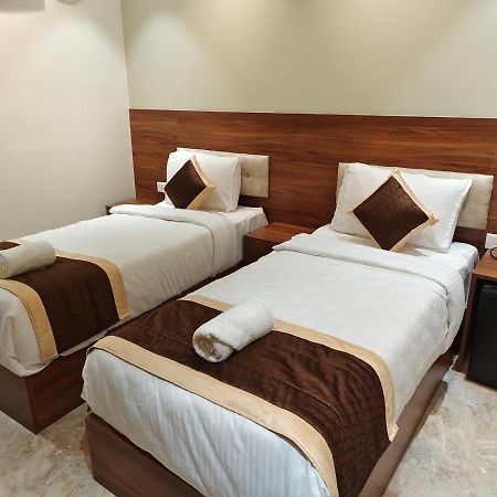 Hotel Thousand Pillars Warangal Exterior photo