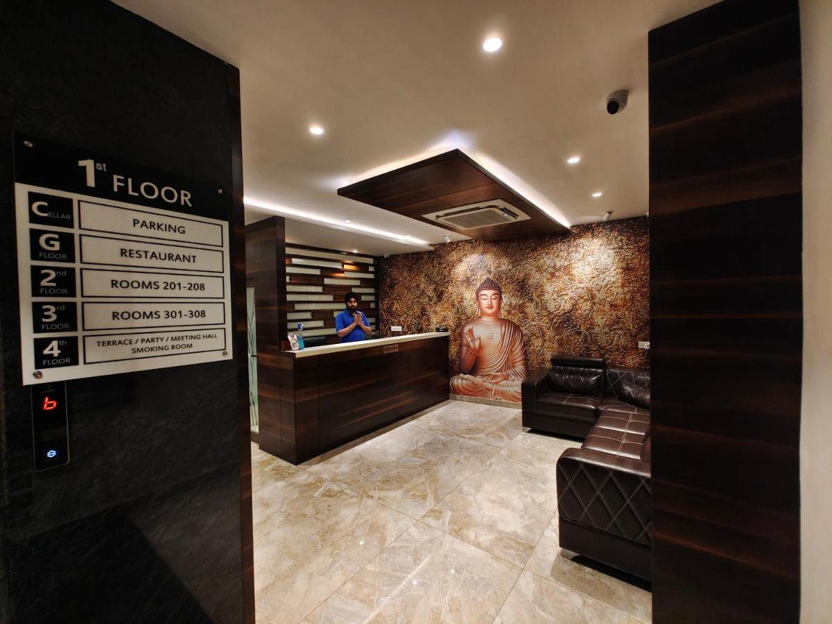 Hotel Thousand Pillars Warangal Exterior photo